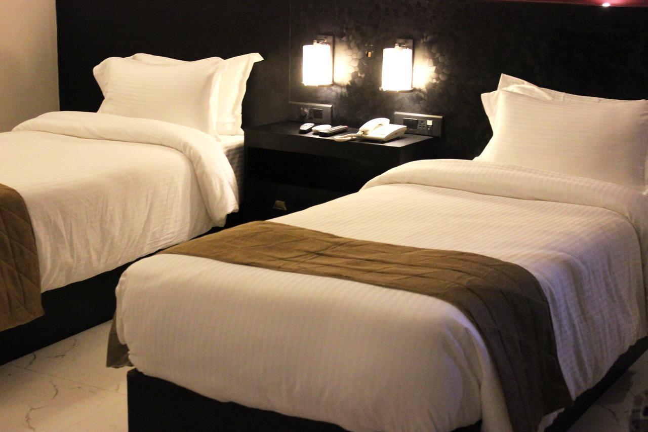 Hotel Grand Tizu Dimapur Luaran gambar